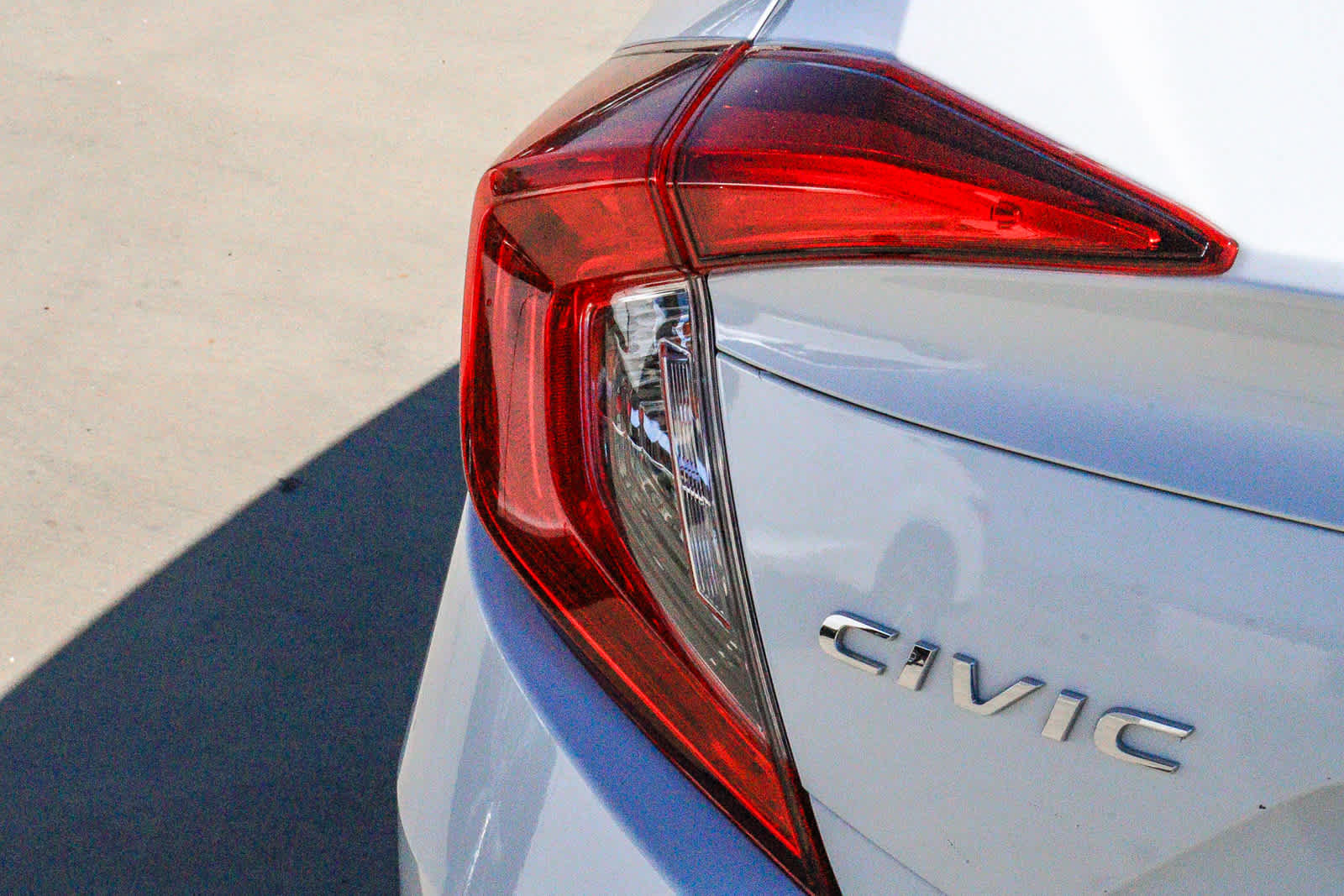 Used 2019 Honda Civic LX image 11