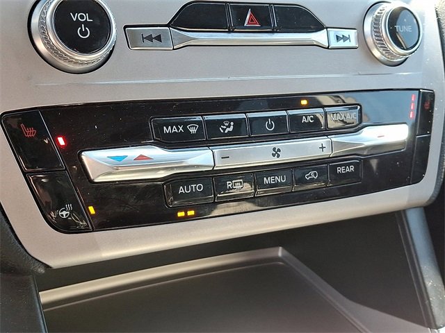 Used 2023 Ford Explorer XLT w/ Equipment Group 202A image 18