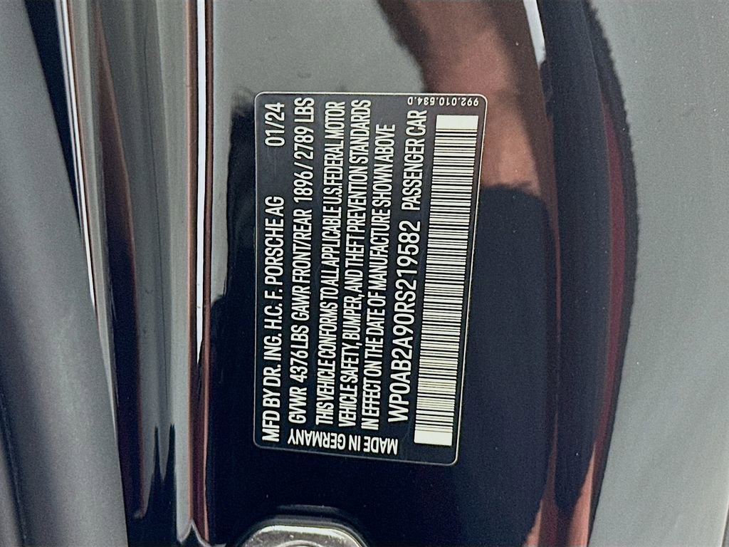 Used 2024 Porsche 911 Carrera 4S image 32