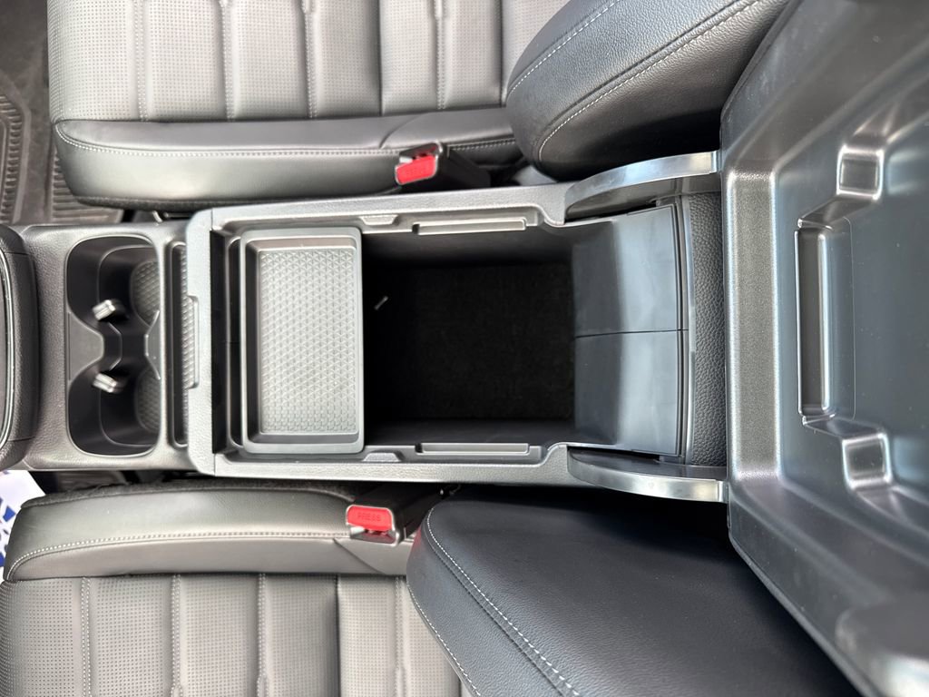 Used 2025 Honda CR-V EX-L image 26