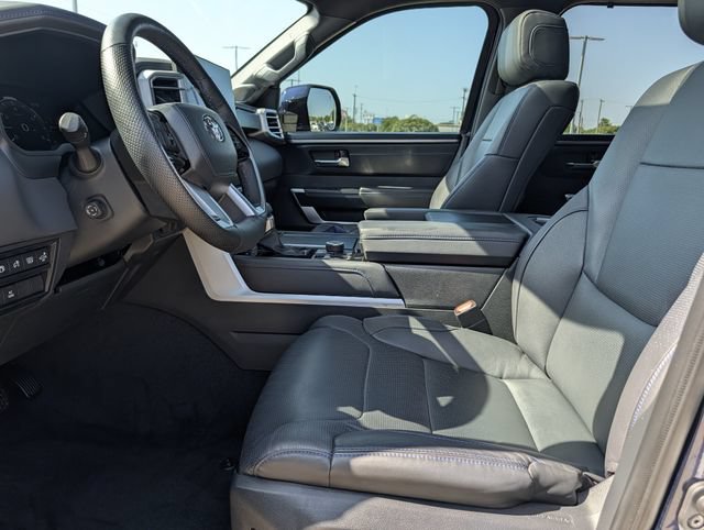 Used 2023 Toyota Sequoia Platinum AWD/4WD image 24