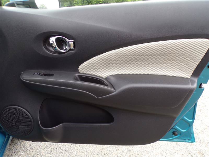 Used 2014 Nissan Versa Note SV FWD image 19