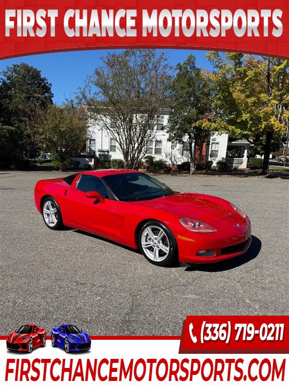 Used 2008 Chevrolet Corvette Coupe w/ Preferred Equipment Group RWD image 1