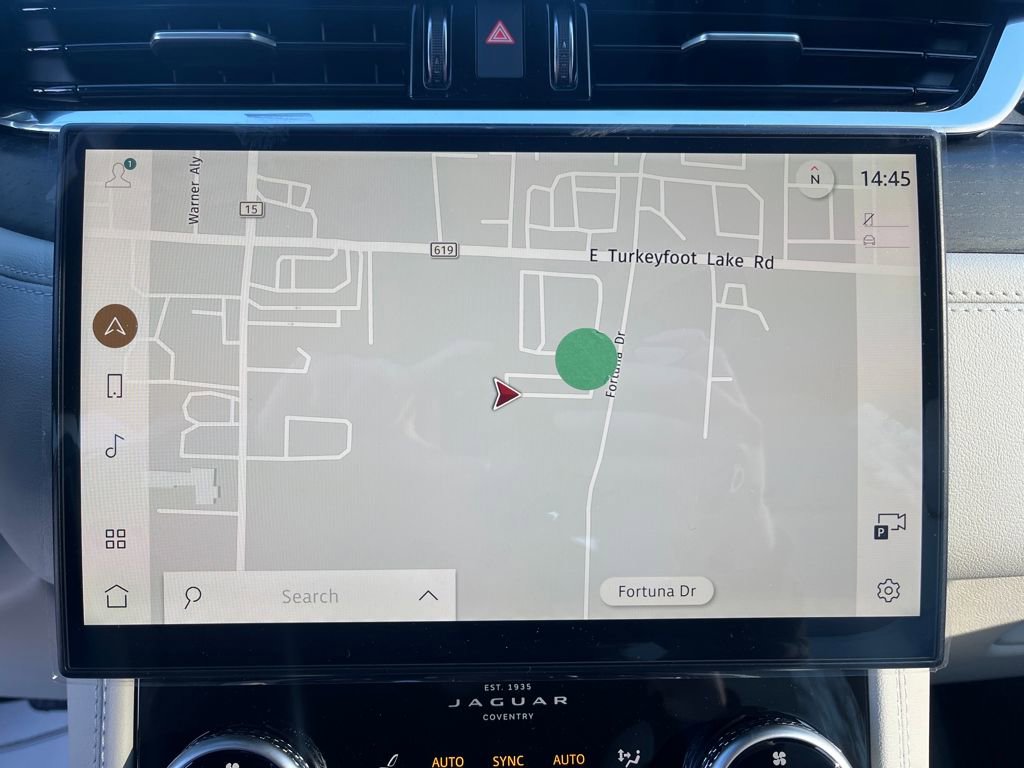 New 2026 Jaguar F-PACE R-Dynamic S image 18