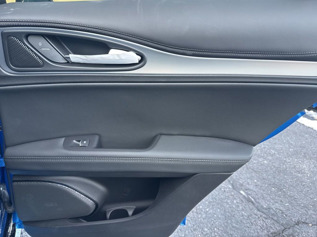 New 2025 Alfa Romeo Stelvio Sprint image 20