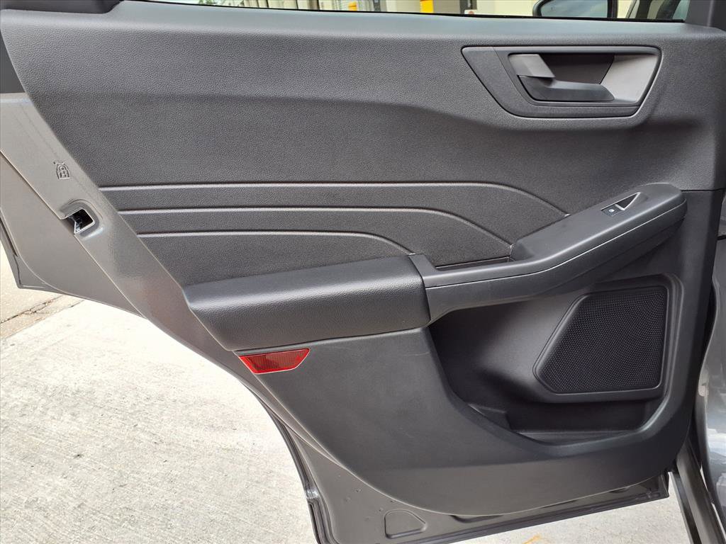 Used 2025 Ford Escape Active image 16