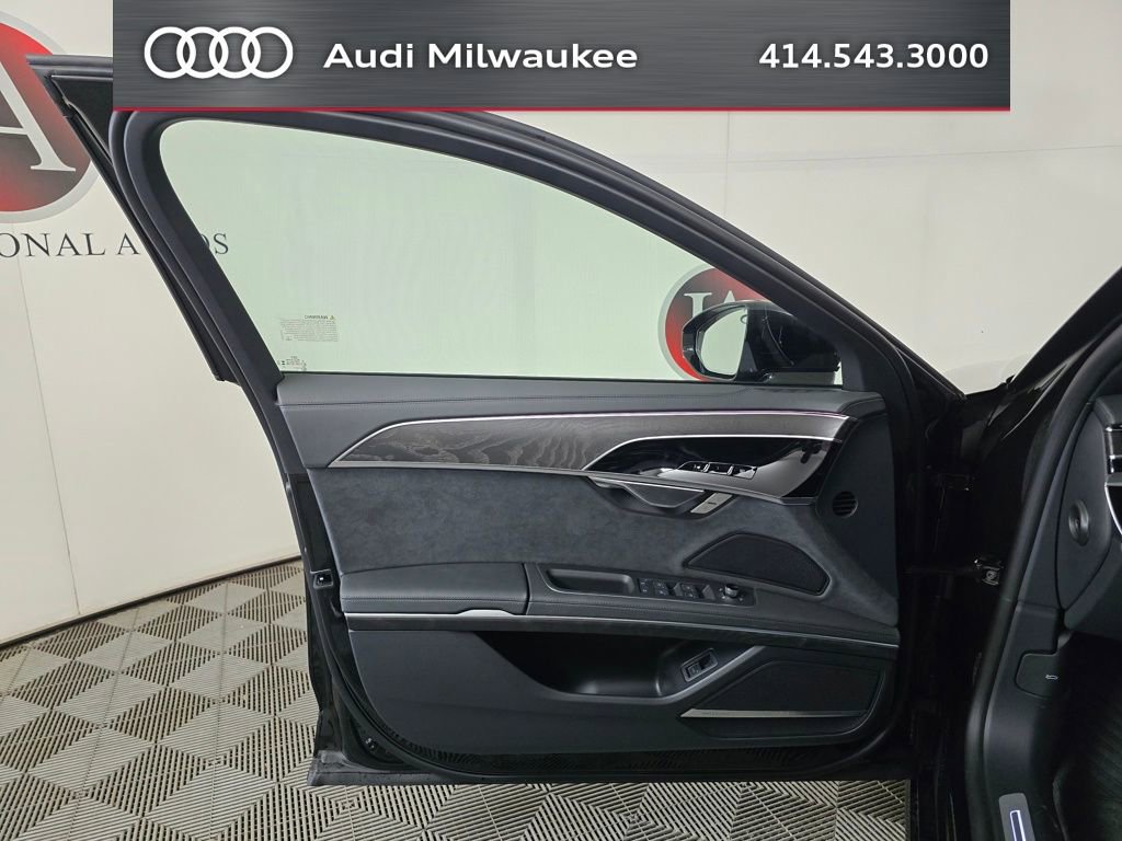 New 2026 Audi A8 L 3.0T image 12