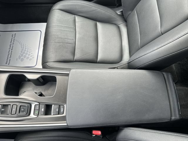 Used 2020 Honda Accord Touring image 25