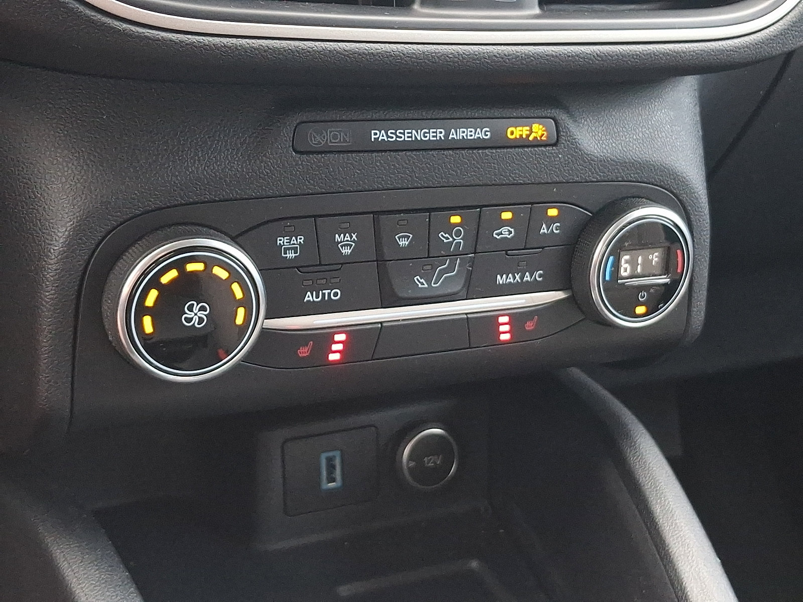 Certified 2020 Ford Escape SE AWD/4WD image 16