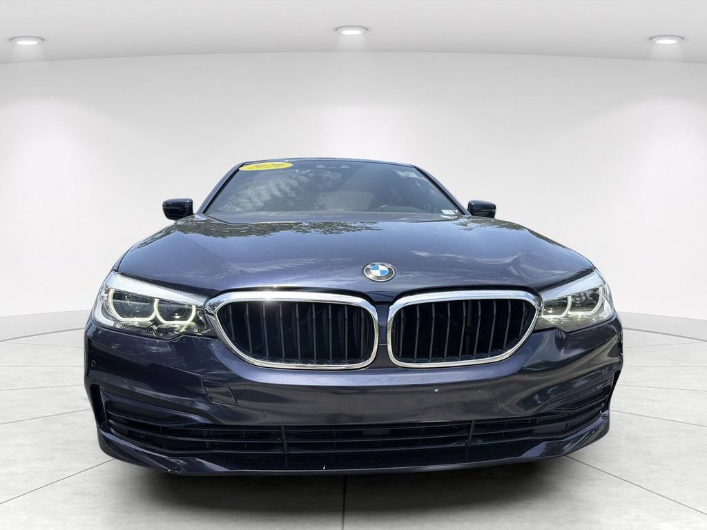 Used 2020 BMW 530i xDrive w/ Convenience Package AWD/4WD image 2
