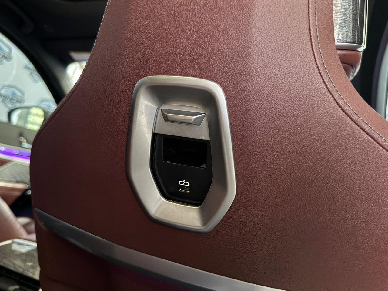 Used 2023 BMW 760i xDrive w/ Executive Package image 36