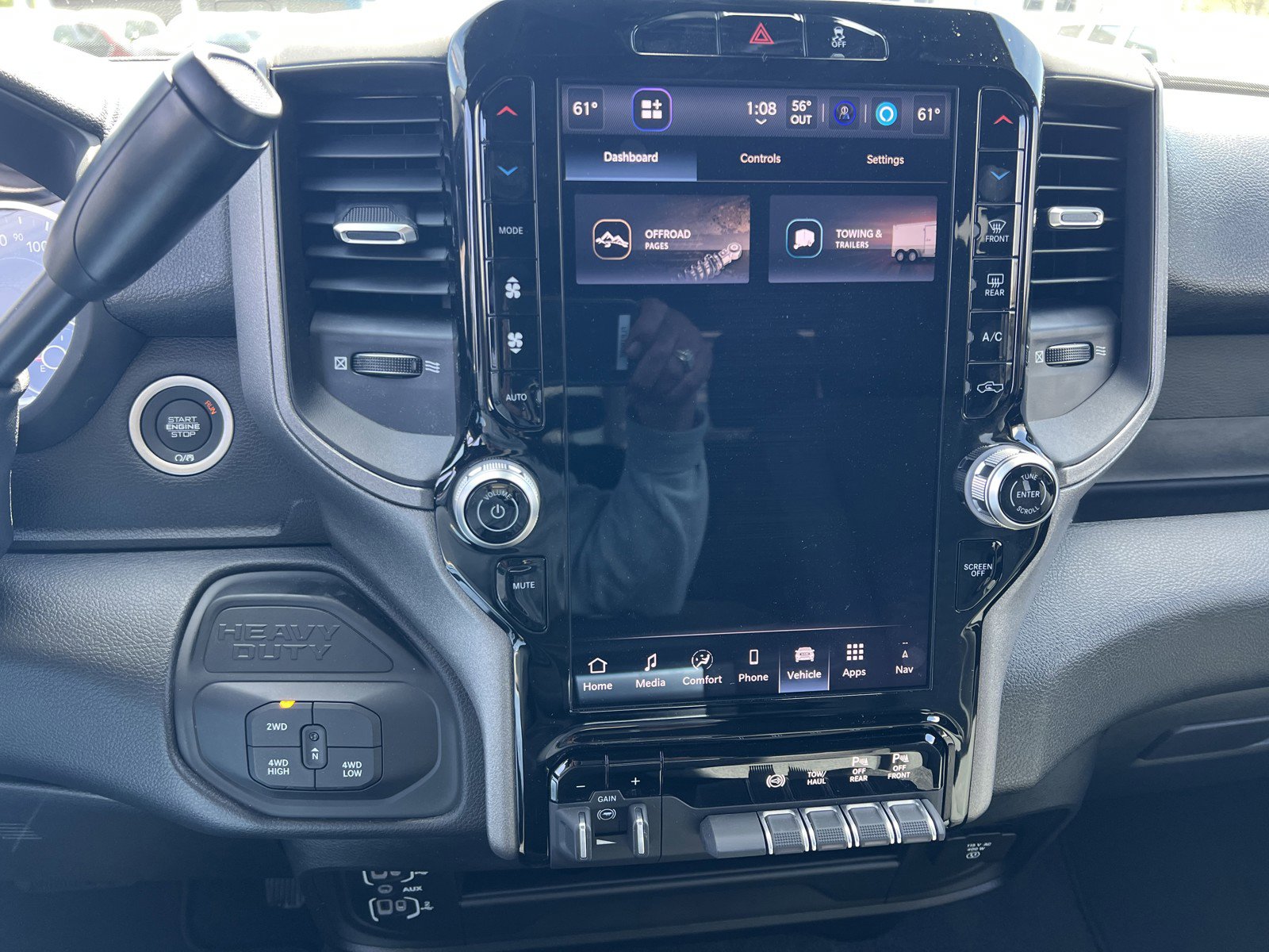 New 2026 RAM 2500 Tradesman AWD/4WD image 22