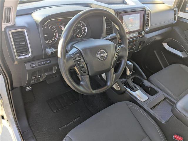 Used 2022 Nissan Frontier SV image 10