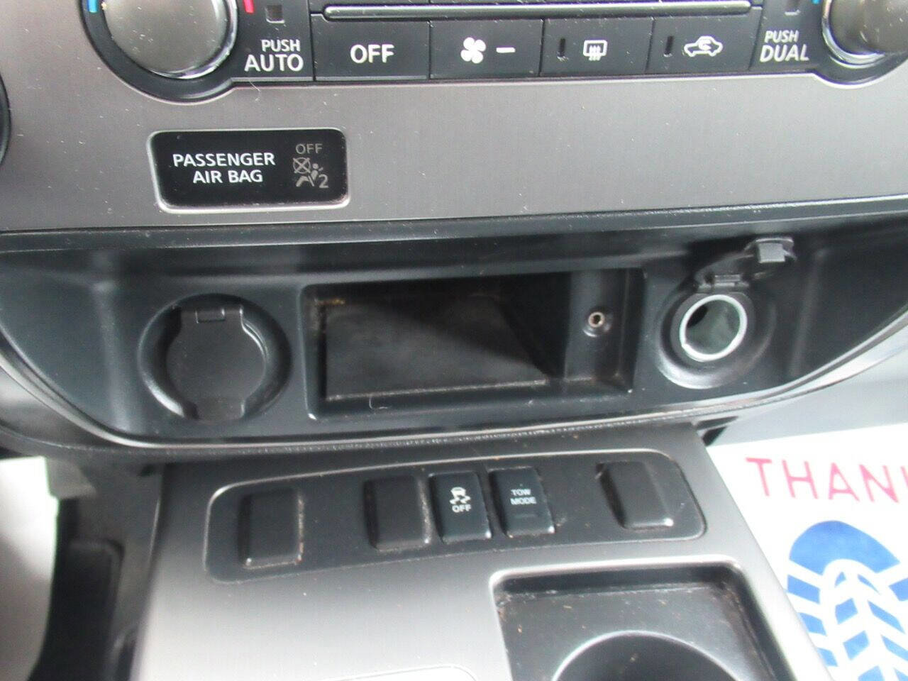 Used 2012 Nissan Armada SV image 37