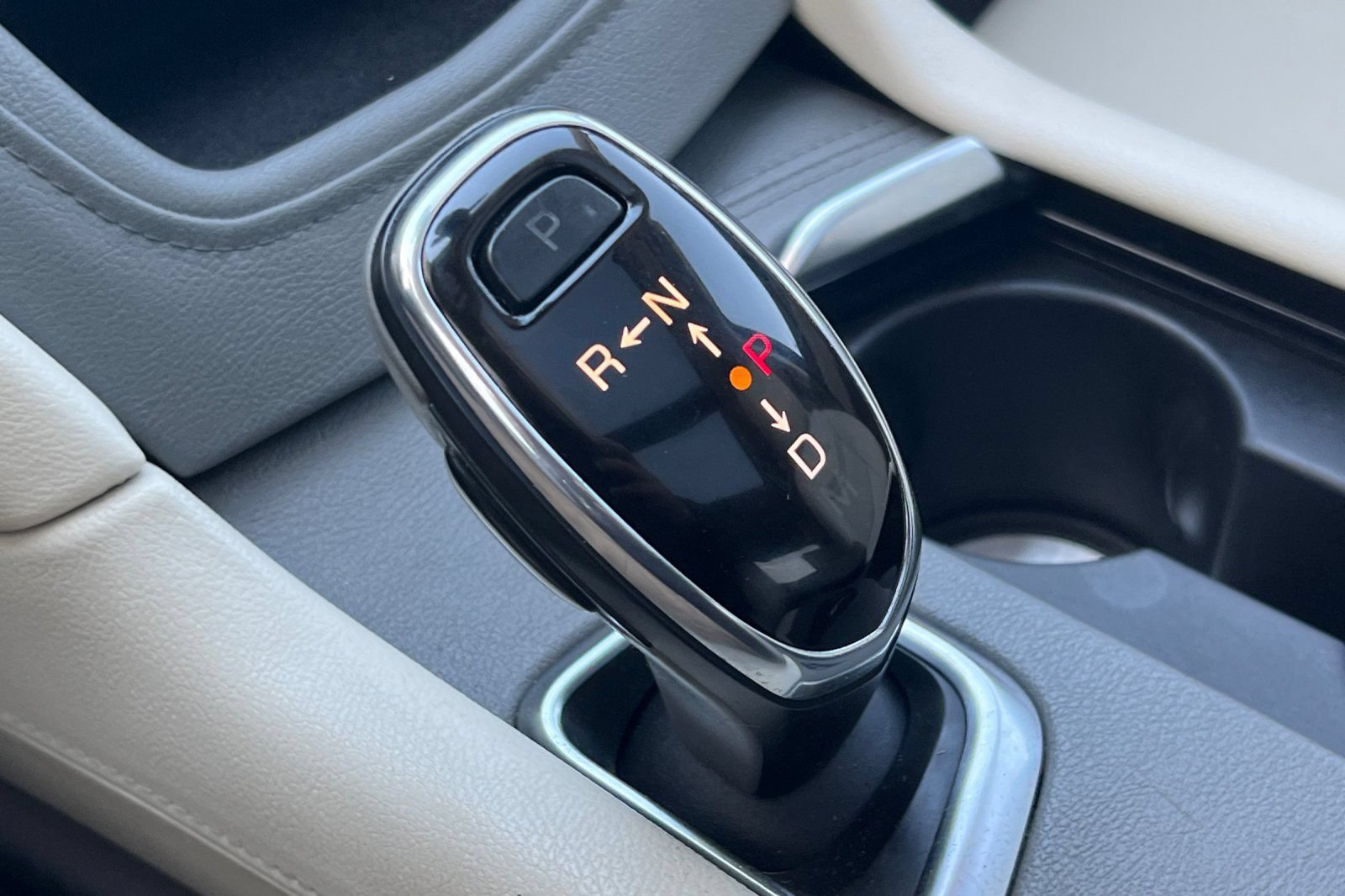 Used 2018 Cadillac XT5 Premium Luxury AWD/4WD image 19
