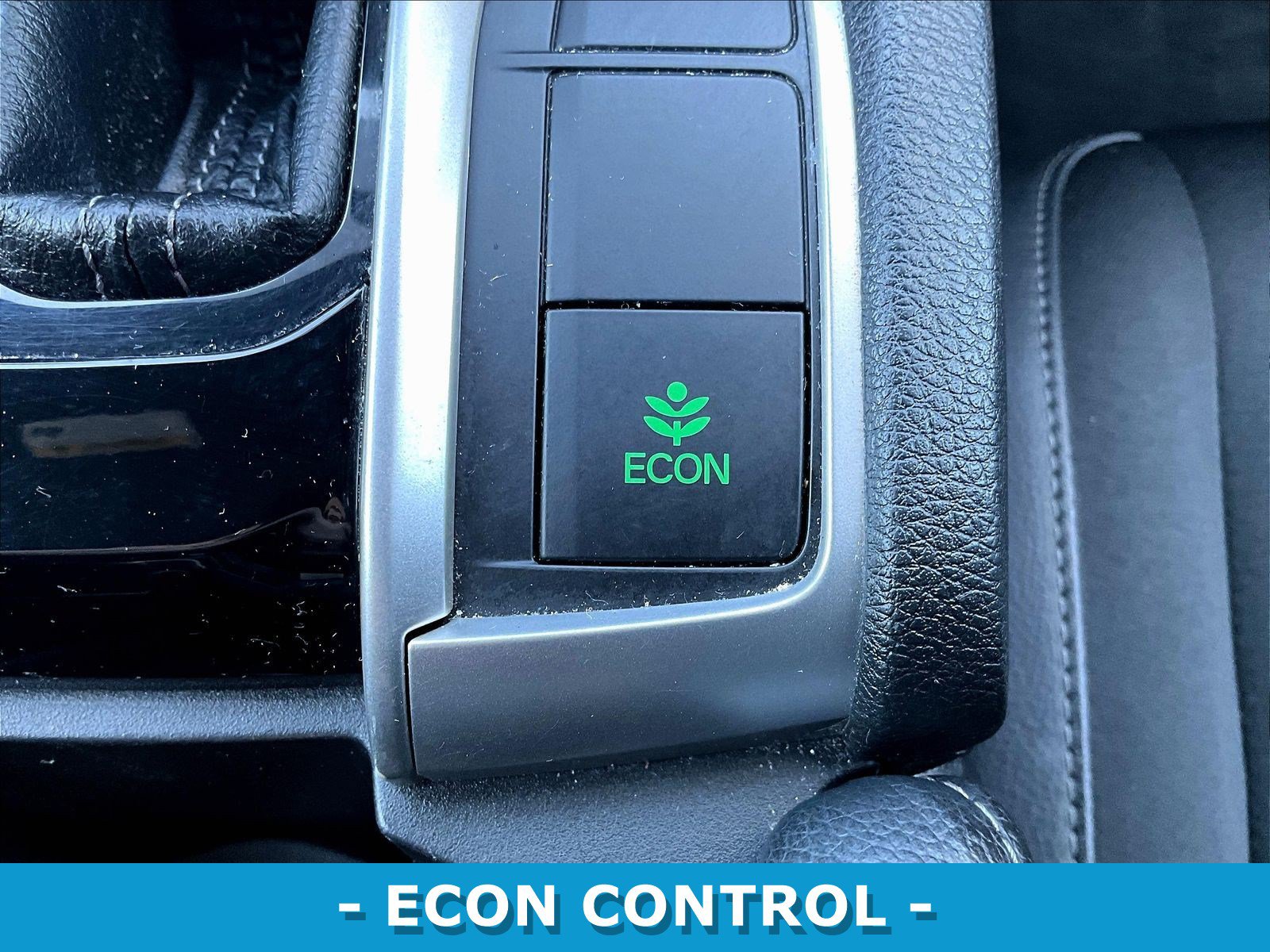 Used 2019 Honda Civic Sport image 14