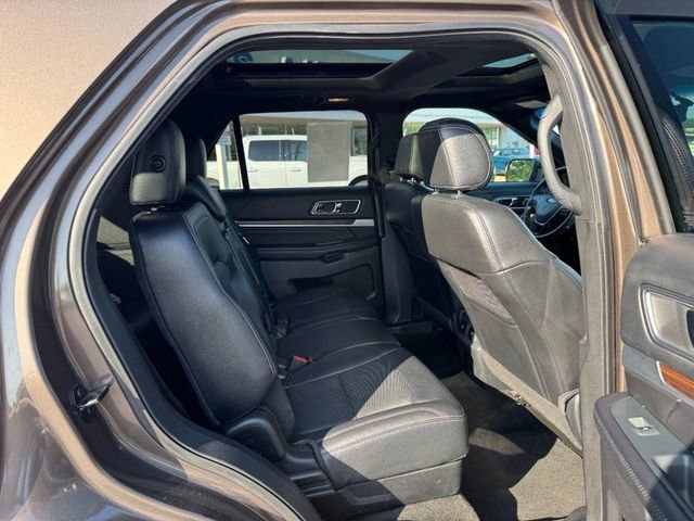 Used 2016 Ford Explorer Limited AWD/4WD image 10