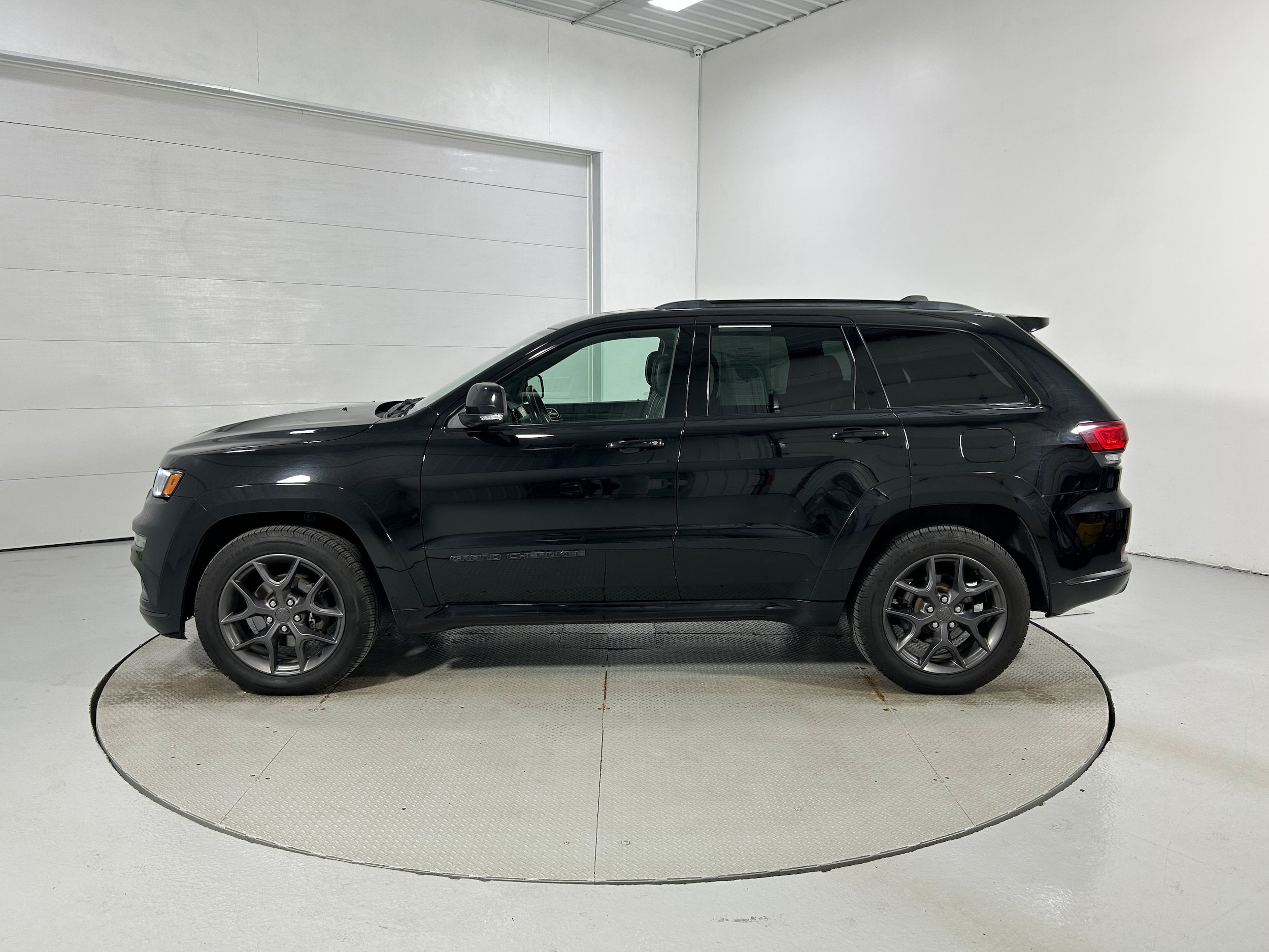 Used 2020 Jeep Grand Cherokee Limited X AWD/4WD image 23