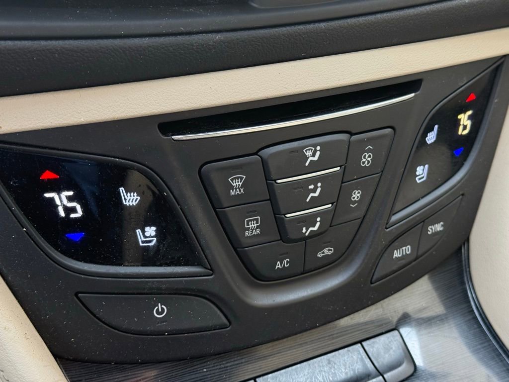 Used 2016 Buick Envision Premium image 16