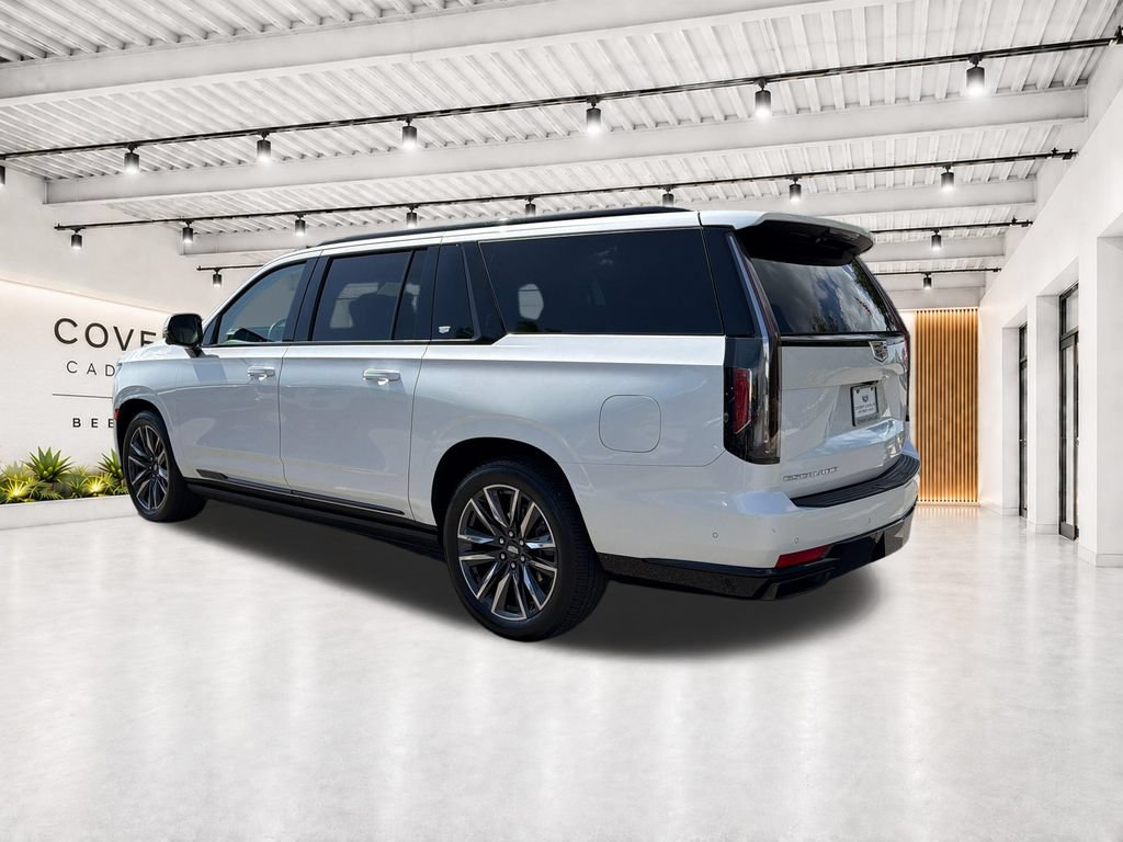 Used 2024 Cadillac Escalade ESV Sport Platinum w/ LPO, Floor Liner Package AWD/4WD image 11