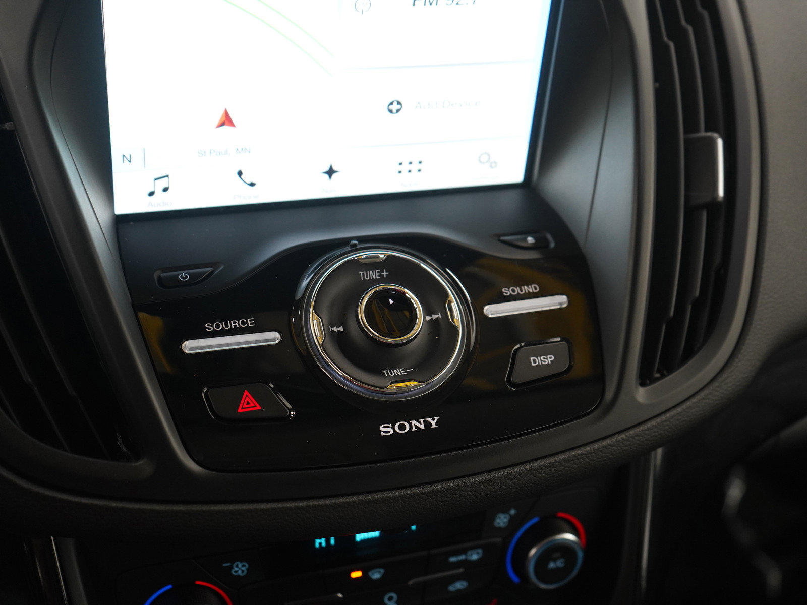 Used 2017 Ford C-MAX Titanium w/ Equipment Group 301A image 23