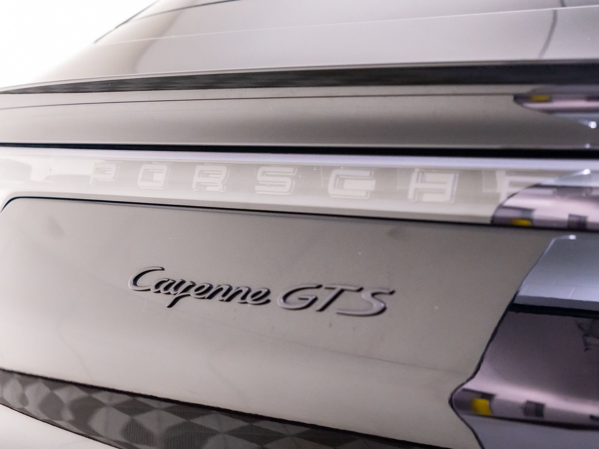 Certified 2023 Porsche Cayenne GTS AWD/4WD image 37