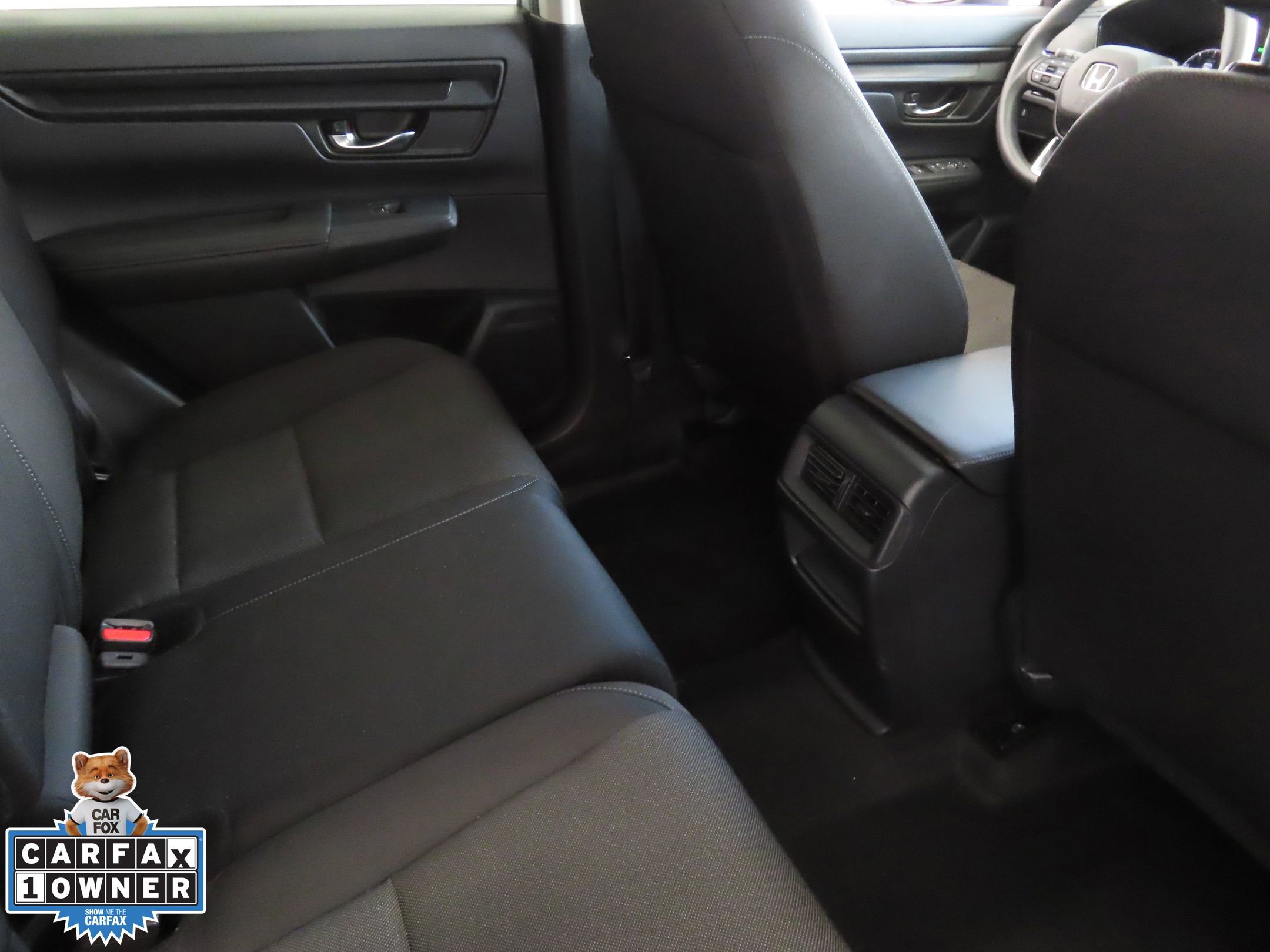 Used 2025 Honda CR-V LX image 25