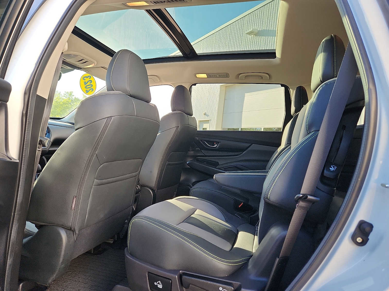 Used 2023 Subaru Ascent Onyx Edition AWD/4WD image 10