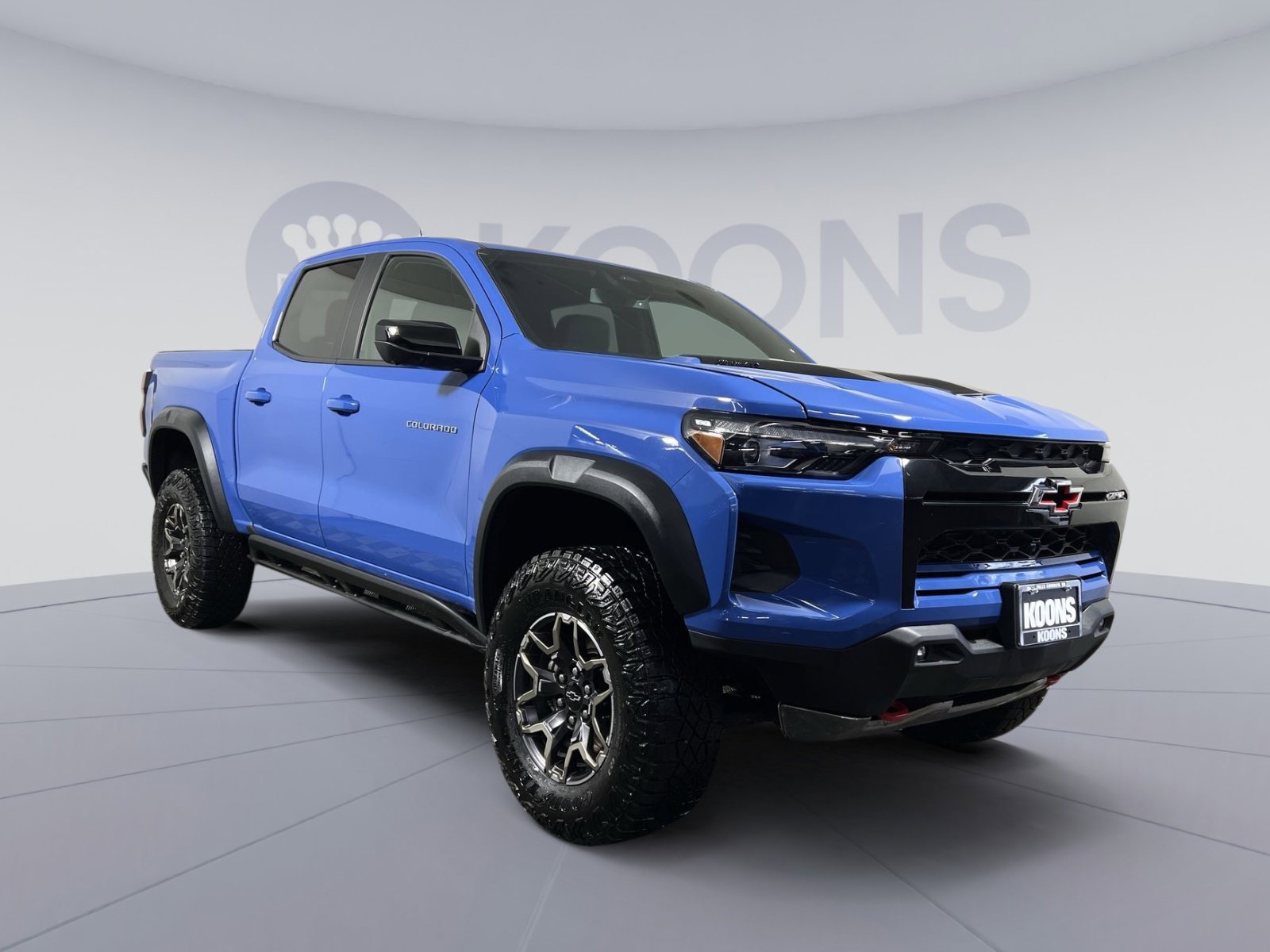 Used 2025 Chevrolet Colorado ZR2 w/ Technology Package image 10