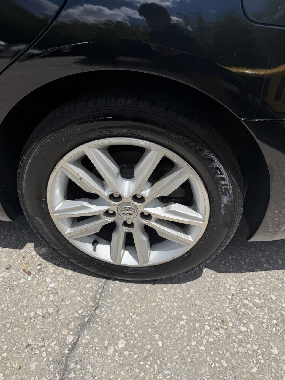 Used 2015 Toyota Avalon XLE FWD image 8