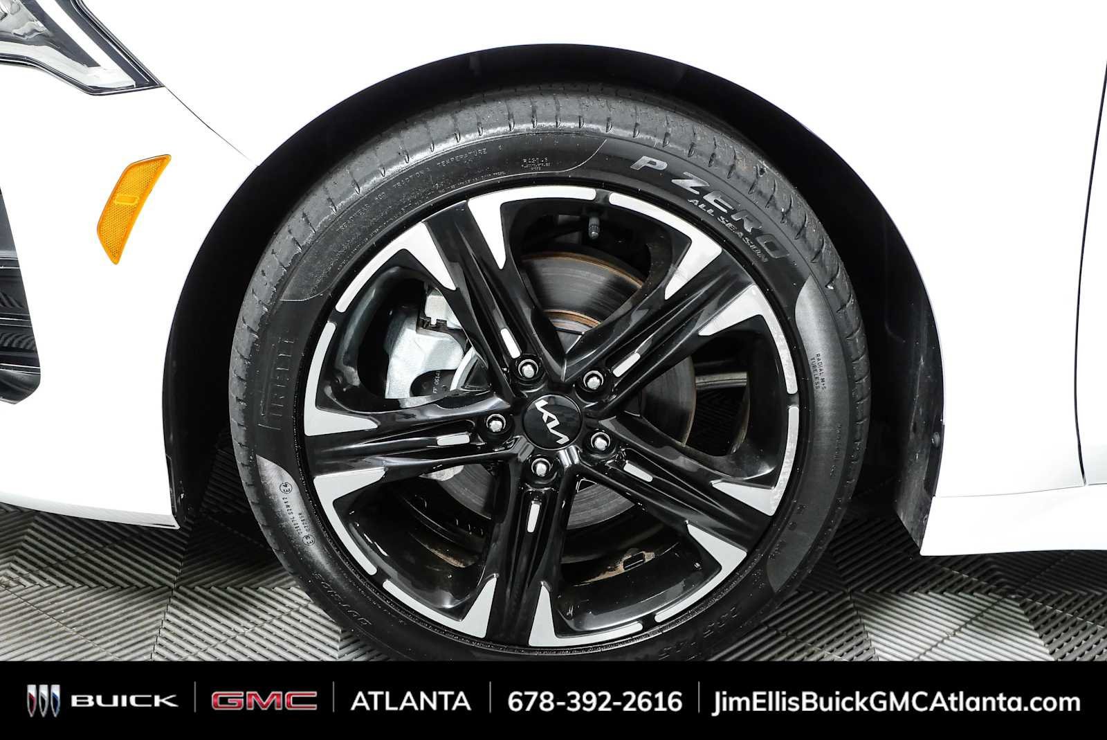 Used 2022 Kia K5 GT-Line AWD/4WD image 35
