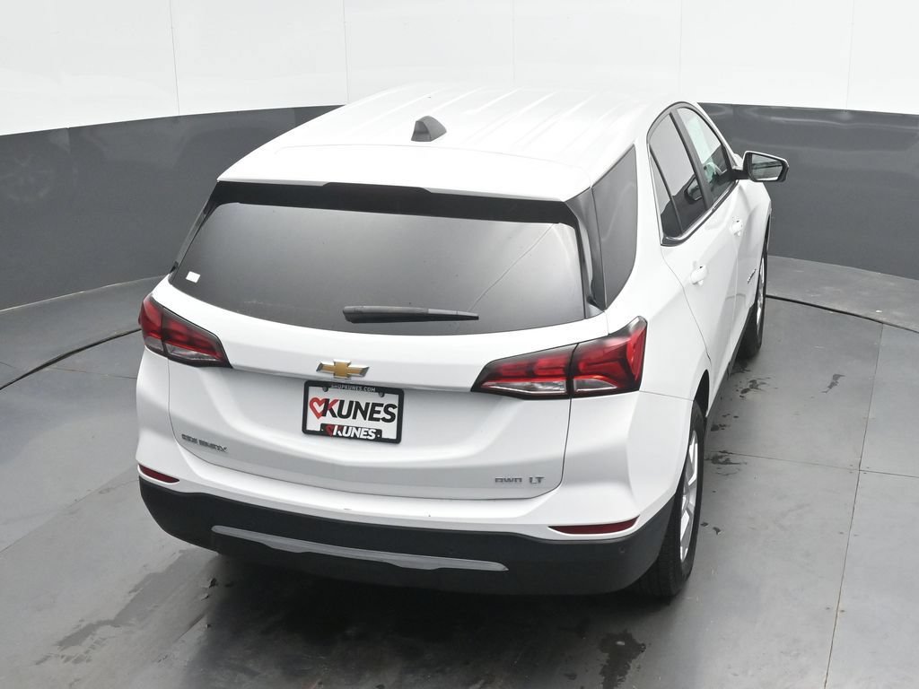 Used 2023 Chevrolet Equinox LT w/ Driver Convenience Package AWD/4WD image 28
