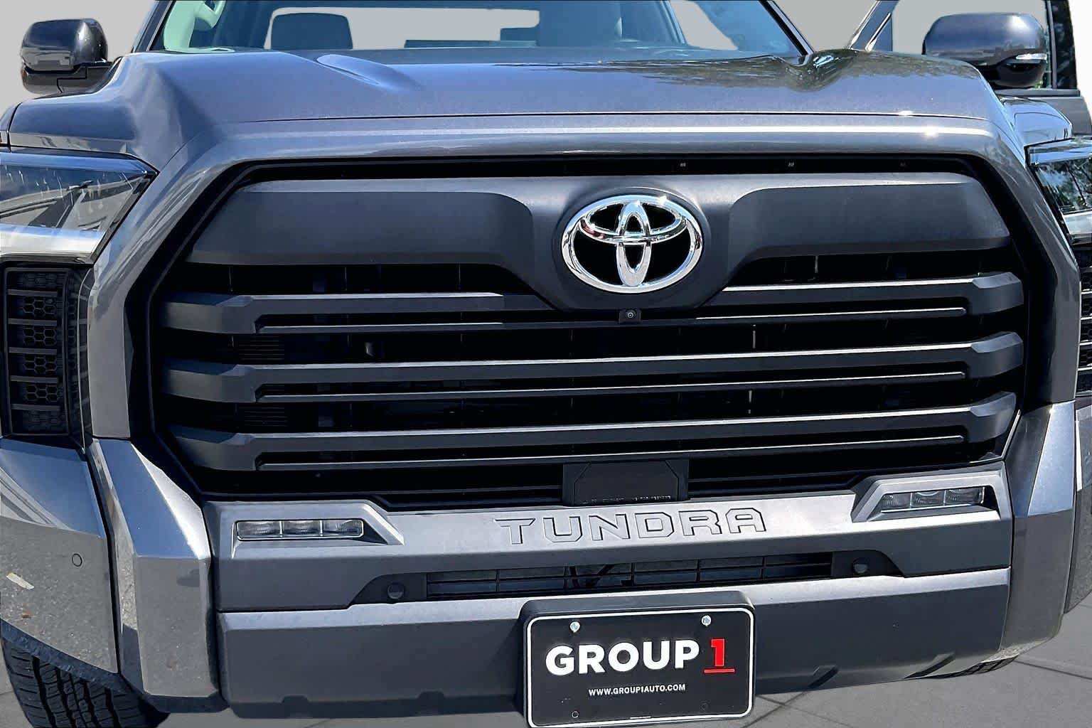 Used 2023 Toyota Tundra SR5 w/ SR5 Premium Package AWD/4WD image 30