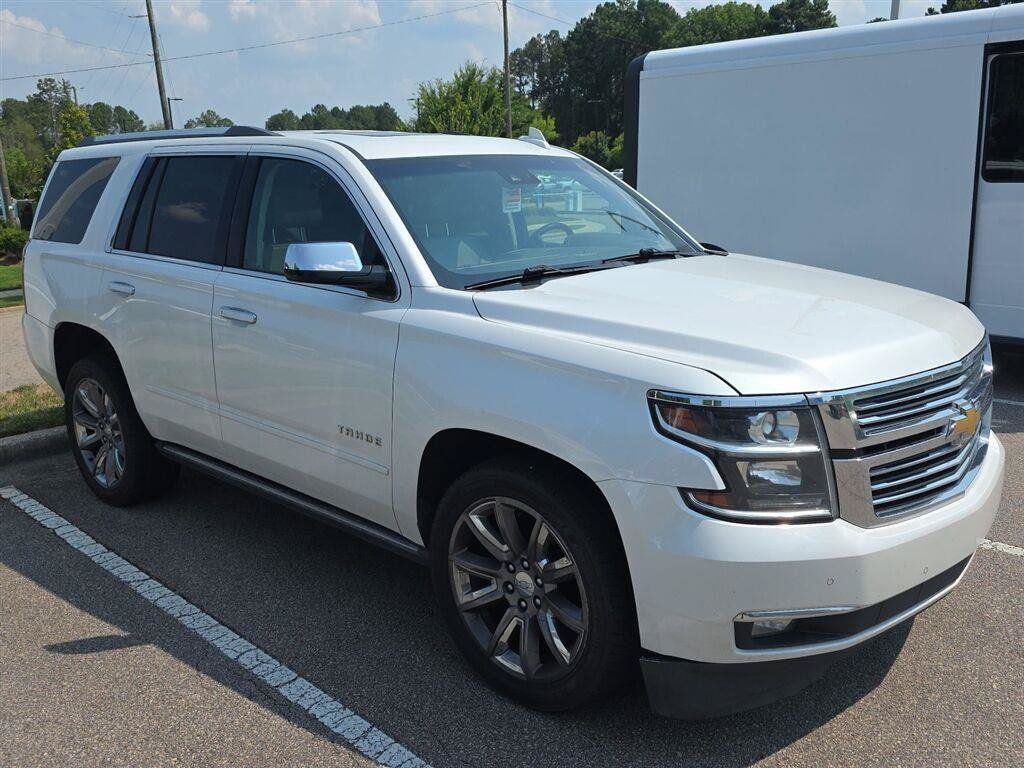 Used 2017 Chevrolet Tahoe Premier RWD image 2