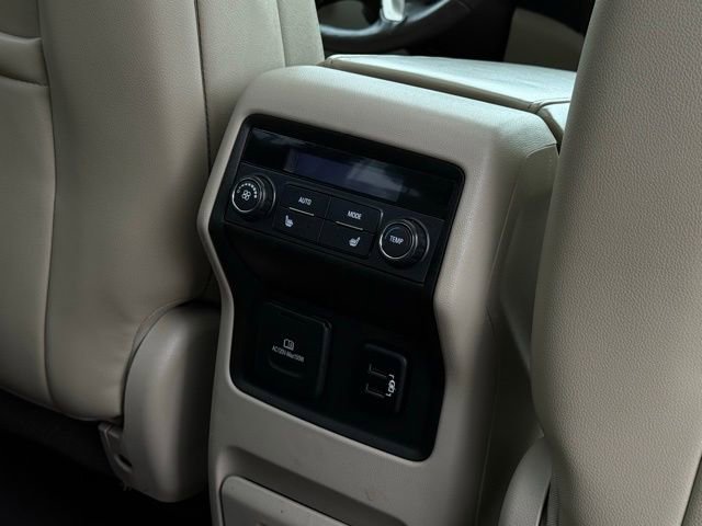 Used 2017 GMC Acadia Denali w/ Technology Package image 25
