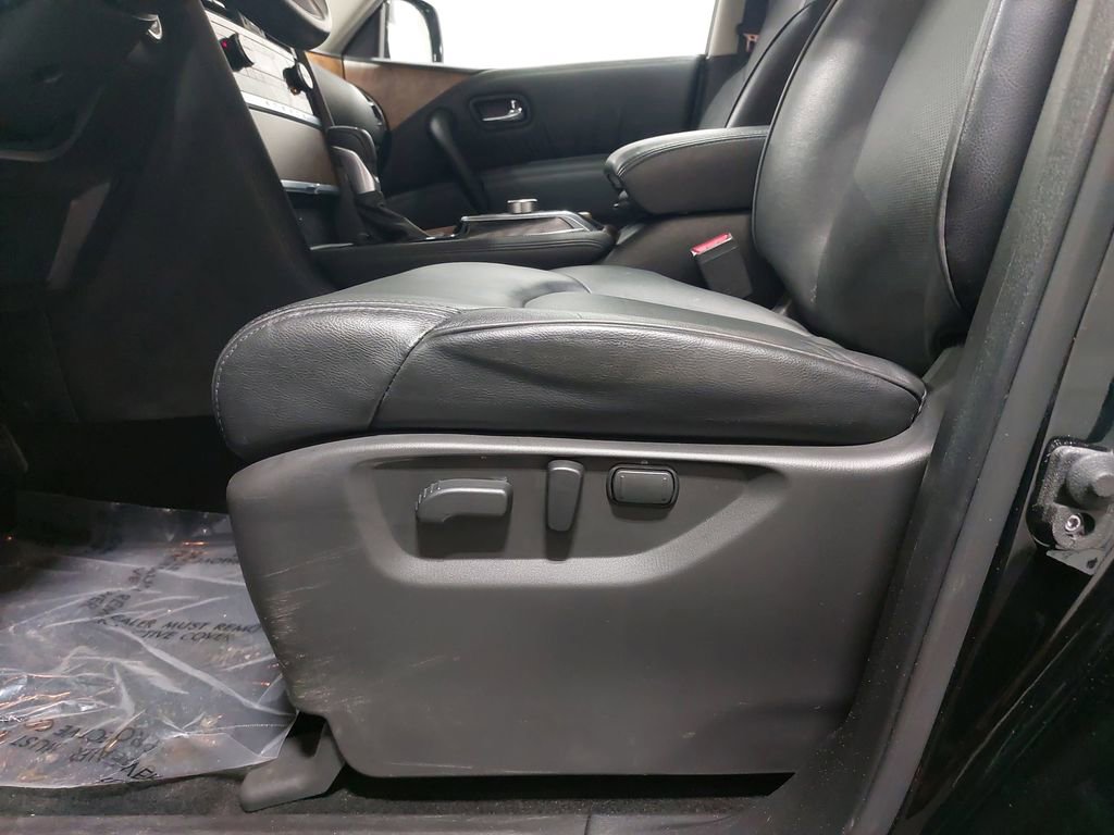 Certified 2024 Nissan Armada SL w/ Cargo Package image 32