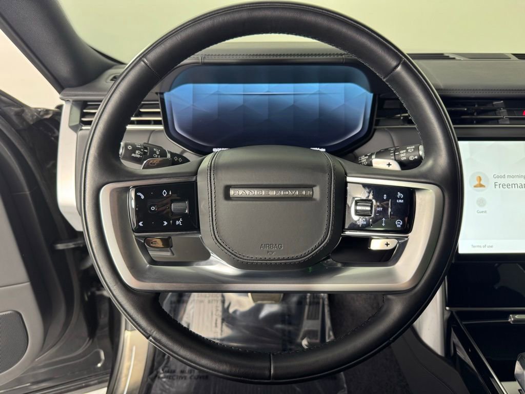 Used 2024 Land Rover Range Rover SE image 11