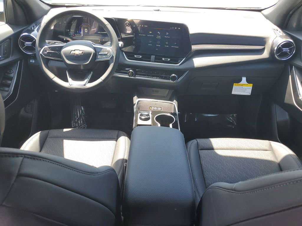 New 2026 Chevrolet Equinox LT w/ Convenience Package II FWD image 11