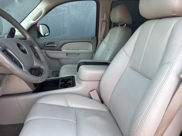 Used 2014 Chevrolet Silverado 2500 LTZ AWD/4WD image 5