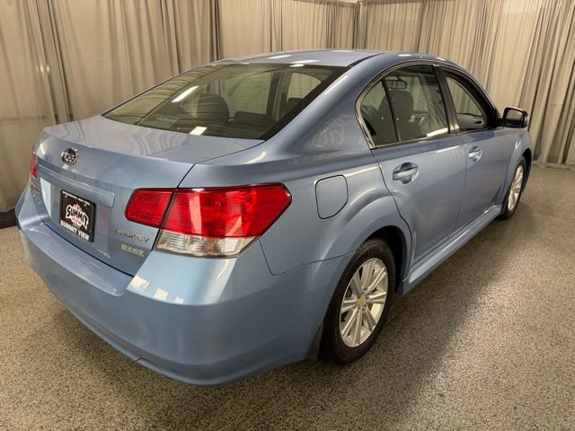 Used 2011 Subaru Legacy 2.5i Premium image 4