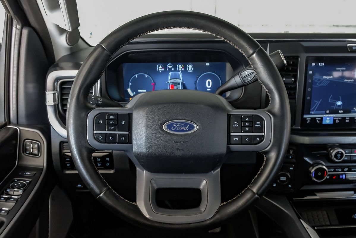 Used 2025 Ford F250 Lariat w/ Chrome Package AWD/4WD image 16