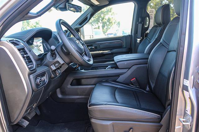 New 2024 RAM 2500 Limited image 19