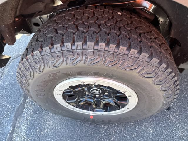 New 2025 Ford Bronco 4-Door w/ Sasquatch Package AWD/4WD image 17