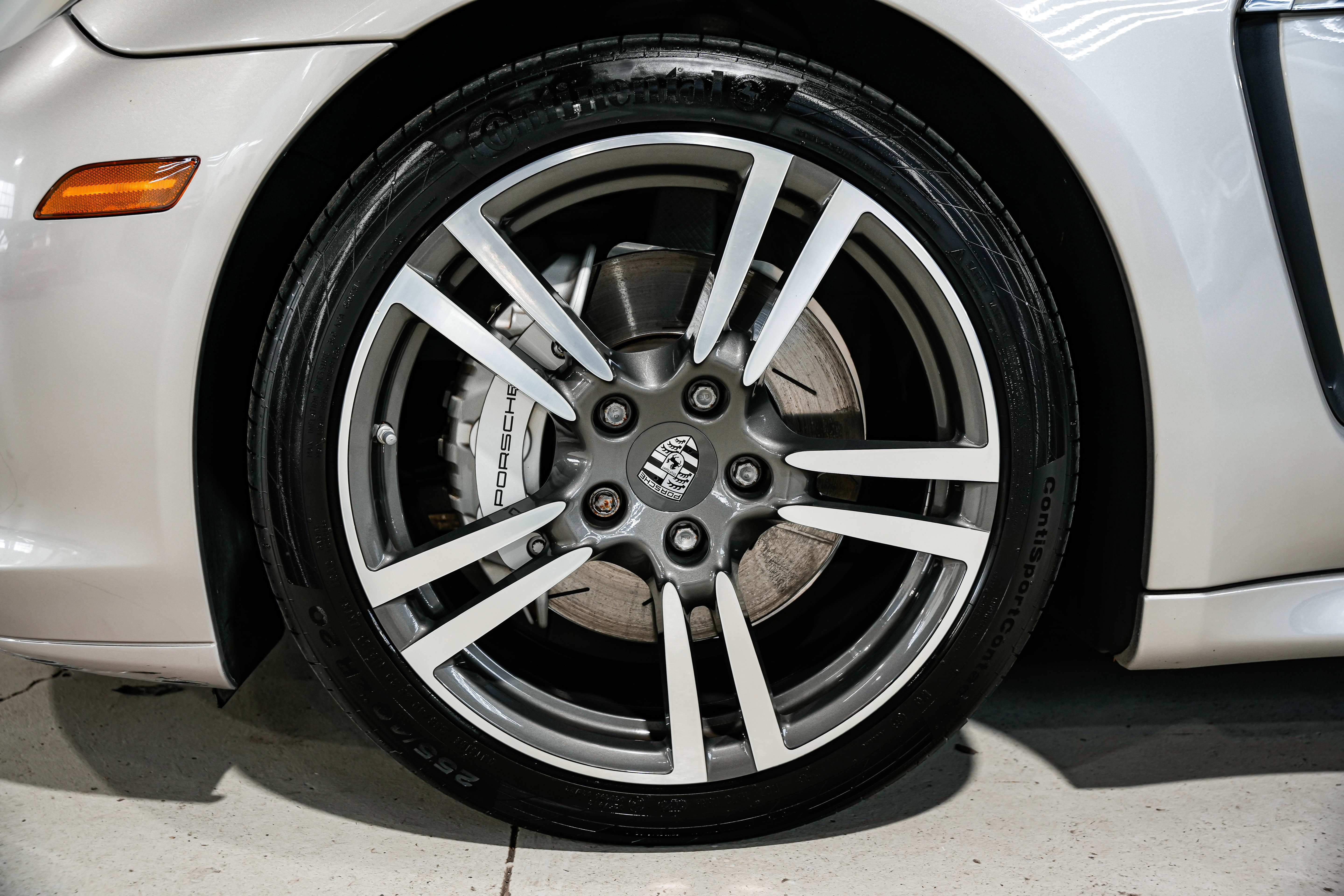 Used 2012 Porsche Panamera 4S image 48