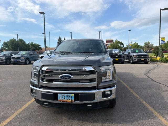 Used 2017 Ford F150 Lariat w/ Equipment Group 502A Luxury AWD/4WD image 2
