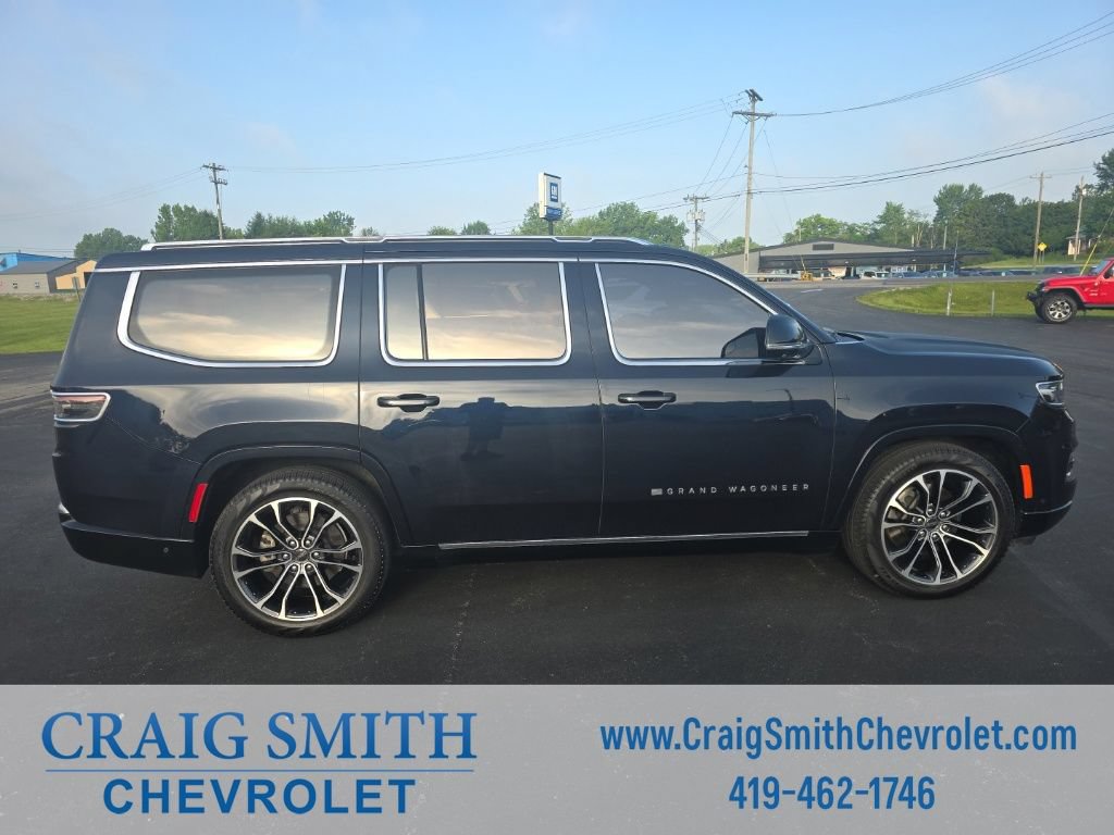 Used 2023 Jeep Grand Wagoneer Series III AWD/4WD image 6