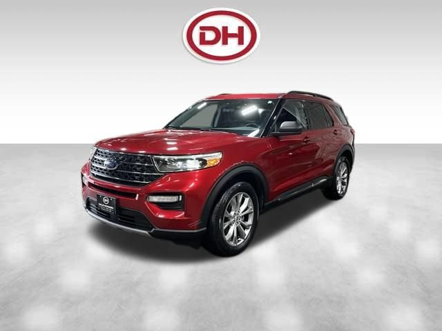Used 2020 Ford Explorer XLT w/ Equipment Group 202A AWD/4WD image 7