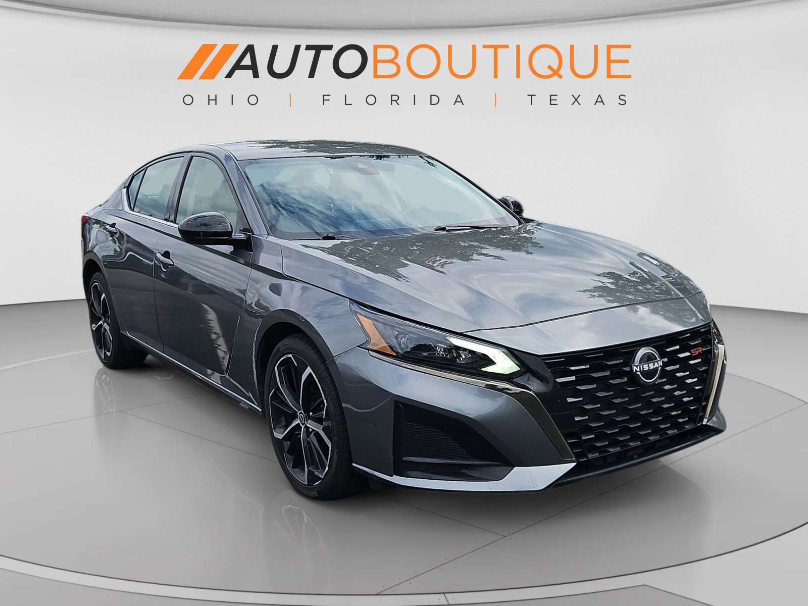 Used 2023 Nissan Altima 2.5 SR AWD/4WD image 7