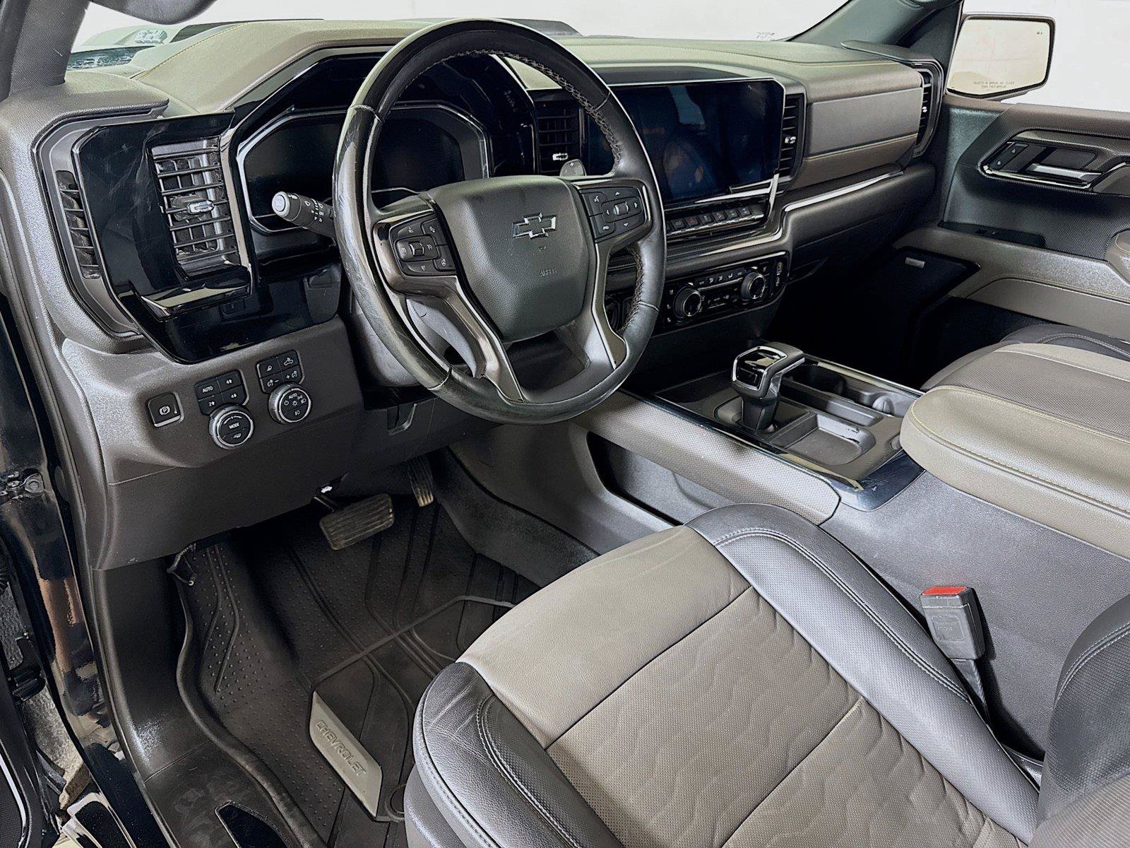 Used 2023 Chevrolet Silverado 1500 ZR2 AWD/4WD image 7