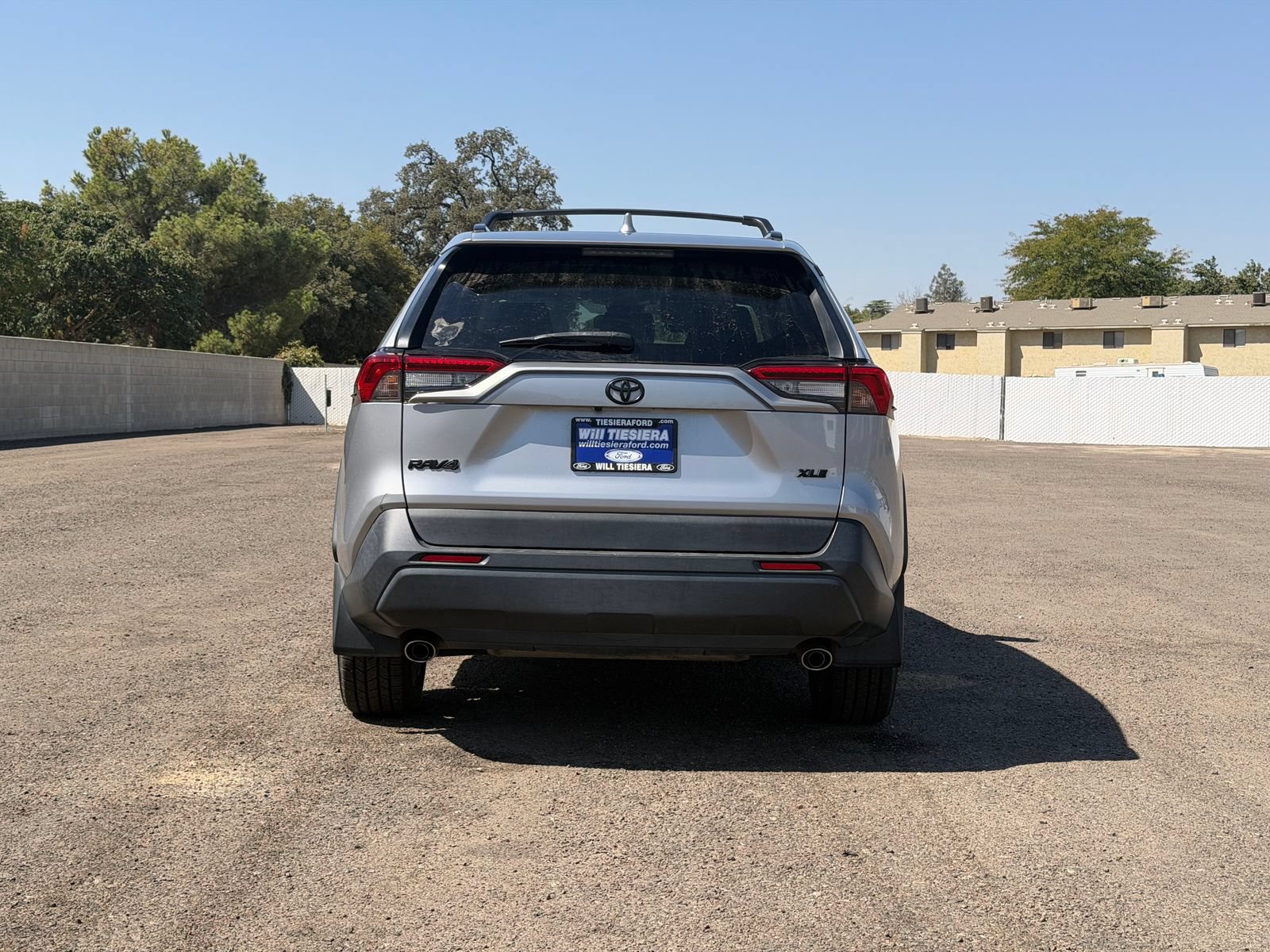Used 2020 Toyota RAV4 XLE Premium w/ All Weather Liner Package FWD image 4